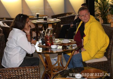 Сергей Жигунов поужинал с дамой