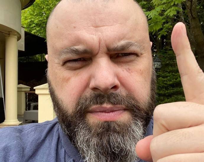 "Сатанинская пляска": Максим Фадеев осудил поведение Михаила Ефремова в суде "Сатанинская пляска": Максим Фадеев осудил поведение Михаила Ефремова в суде