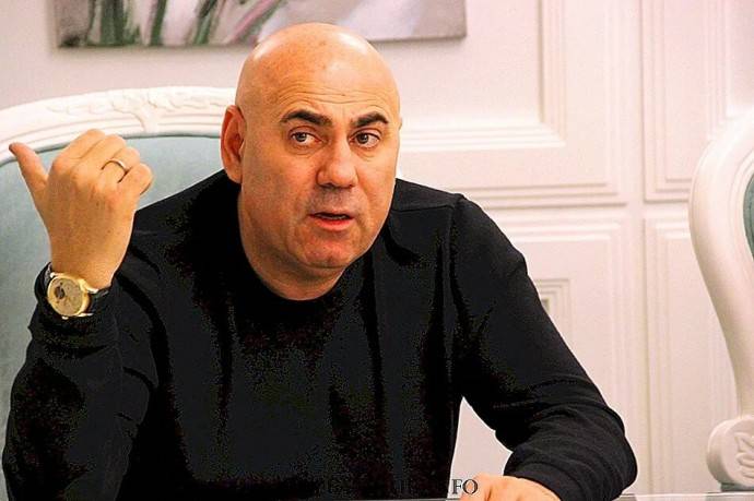 «Сколько судеб под ней сломалось»: Иосиф Пригожин обвинил Аллу Пугачеву в диктаторстве «Сколько судеб под ней сломалось»: Иосиф Пригожин обвинил Аллу Пугачеву в диктаторстве