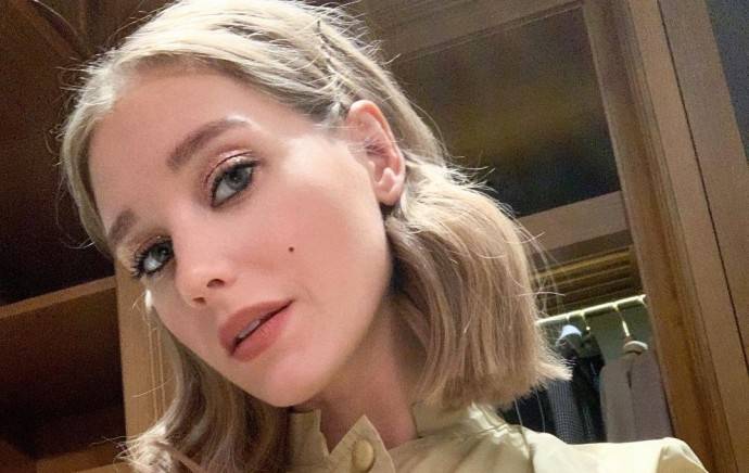 Кристина Асмус назвала свою настоящую фамилию Кристина Асмус назвала свою настоящую фамилию