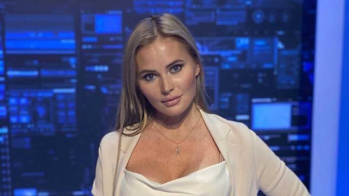 «Она не в себе?»: поклонники Даны Борисовой удивились внешнему виду её дочери «Она не в себе?»: поклонники Даны Борисовой удивились внешнему виду её дочери