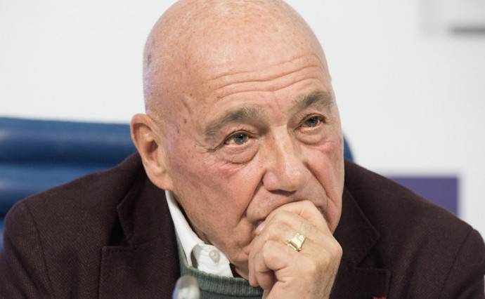Владимир Познер поделился, как пытался покончить с собой из-за любовницы Владимир Познер поделился, как пытался покончить с собой из-за любовницы