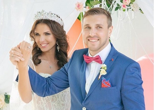 Элла Суханова и Игорь Трегубенко показали фото со свадьбы на Сейшелах Элла Суханова и Игорь Трегубенко показали фото со свадьбы на Сейшелах
