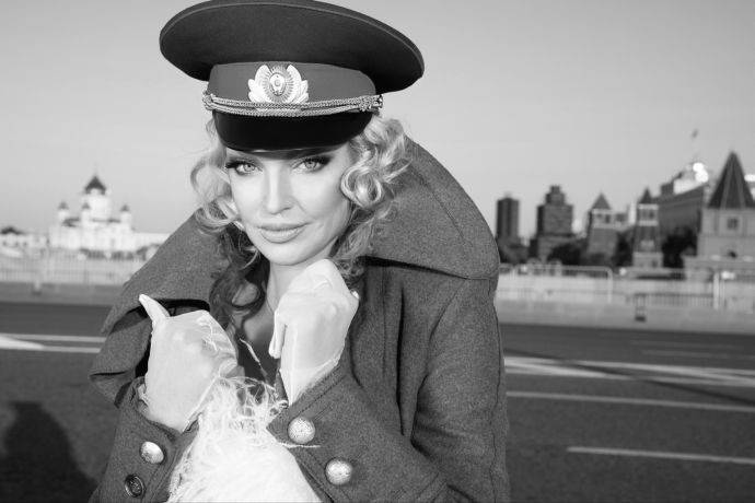 Елена Галицына представила фотосессию Анастасии Волчковой, которая наделала немало шума Елена Галицына представила фотосессию Анастасии Волчковой, которая наделала немало шума