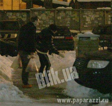 Солистка "ВИА Гры" устроила романтический ужин любимому Солистка "ВИА Гры" устроила романтический ужин любимому