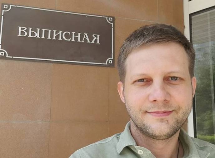 Борис Корчевников показал, кого забрал из роддома Борис Корчевников показал, кого забрал из роддома