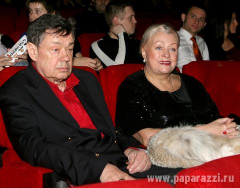 Премьера фильма "О чем говорят мужчины" собрала самые прочные звездные парочки Премьера фильма "О чем говорят мужчины" собрала самые прочные звездные парочки