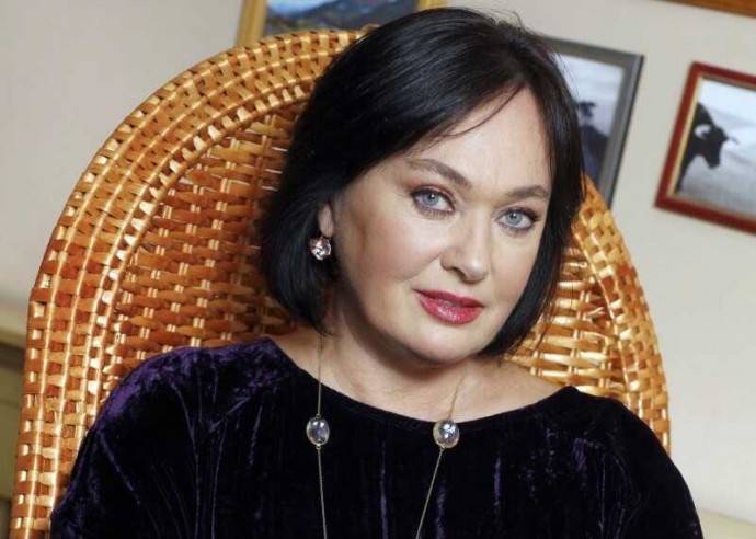 «С каждым днём ухудшается»: близкие Ларисы Гузеевой поделились информацией о её состоянии «С каждым днём ухудшается»: близкие Ларисы Гузеевой поделились информацией о её состоянии