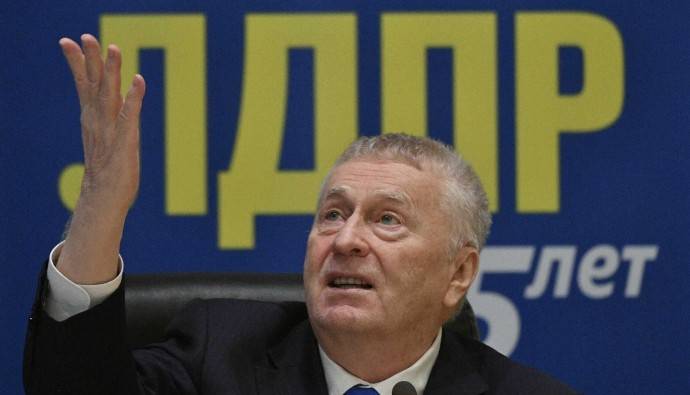 Владимира Жириновского ввели в искусственную кому Владимира Жириновского ввели в искусственную кому