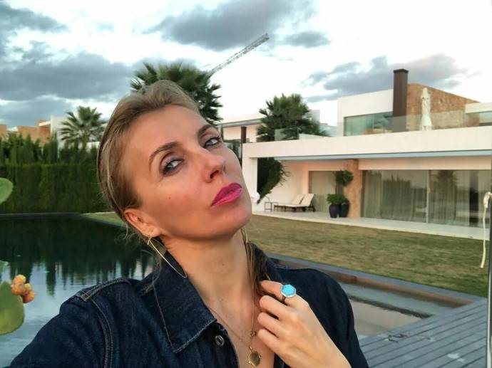 «Особенный ребёнок»: Светлана Бондарчук рассказала, как сейчас живёт её дочь Варвара «Особенный ребёнок»: Светлана Бондарчук рассказала, как сейчас живёт её дочь Варвара