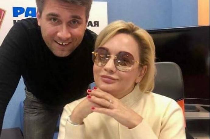 Татьяна Буланова ответила на слухи о романе с молодым актером Татьяна Буланова ответила на слухи о романе с молодым актером