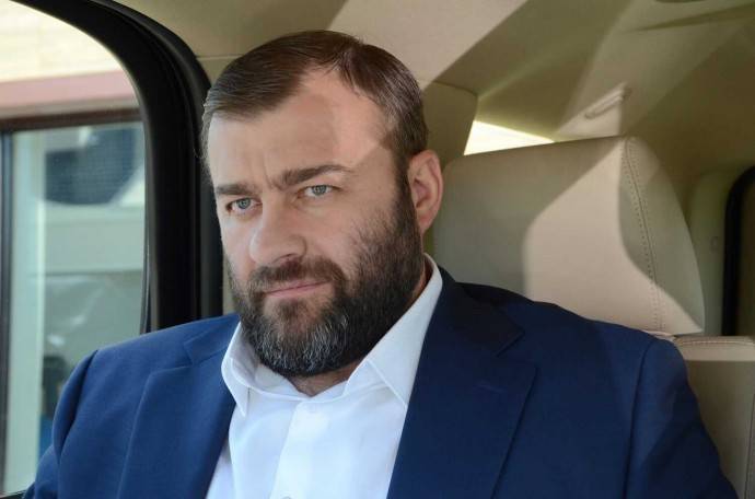 Михаил Пореченков рассказал, почему ушёл с поста ведущего шоу «Битва экстрасенсов» Михаил Пореченков рассказал, почему ушёл с поста ведущего шоу «Битва экстрасенсов»
