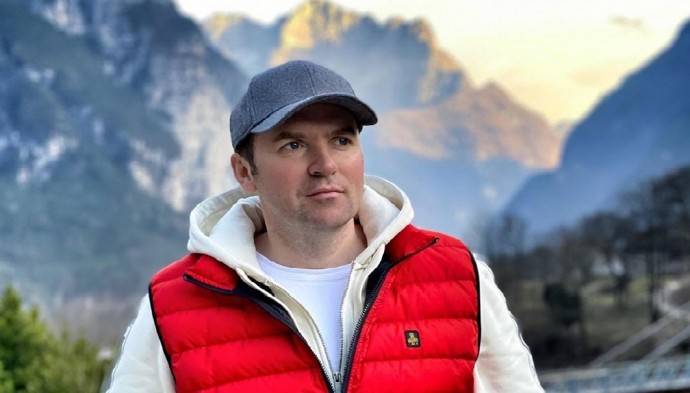 "Она и вены себе вскрывала, и ацетон беременная пила": Сергей Жорин рассказал об отношениях с Екатериной Гордон "Она и вены себе вскрывала, и ацетон беременная пила": Сергей Жорин рассказал об отношениях с Екатериной Гордон