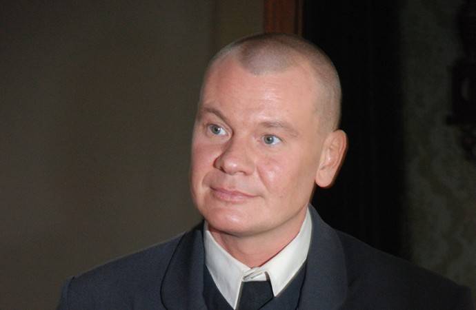 Создатели сериала "Диверсант" "воскресили" Владислава Галкина
Создатели сериала "Диверсант" "воскресили" Владислава Галкина