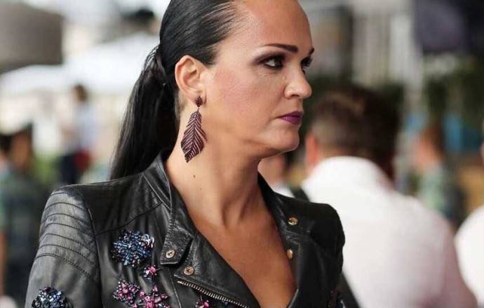 Певица Слава раскритиковала Тимати и Ксению Собчак Певица Слава раскритиковала Тимати и Ксению Собчак