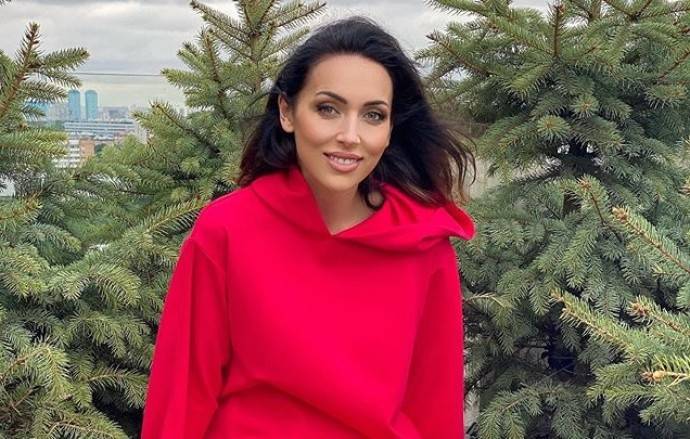 Алсу ответила на слухи о разводе с мужем Алсу ответила на слухи о разводе с мужем