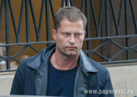 Немецкая кинозвезда Тиль Швайгер уехал из России на лимузине Немецкая кинозвезда Тиль Швайгер уехал из России на лимузине