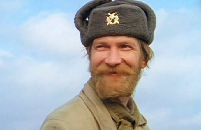 Знаменитый «Кузьмич» актер Виктор Бычков сделал пластическую операцию Знаменитый «Кузьмич» актер Виктор Бычков сделал пластическую операцию