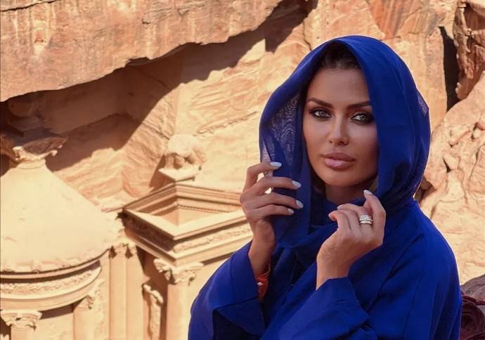 Виктория Боня изуродовала себе лицо косметическими процедурами Виктория Боня изуродовала себе лицо косметическими процедурами