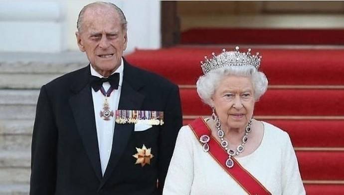 99-летний супруг Елизаветы II появился на публике впервые после госпитализации