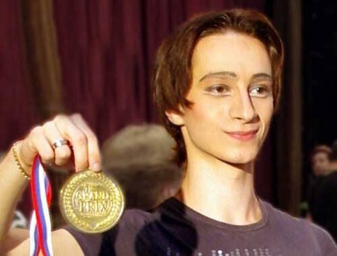31-летний солист Мариинского театра Давид Залеев впал в кому