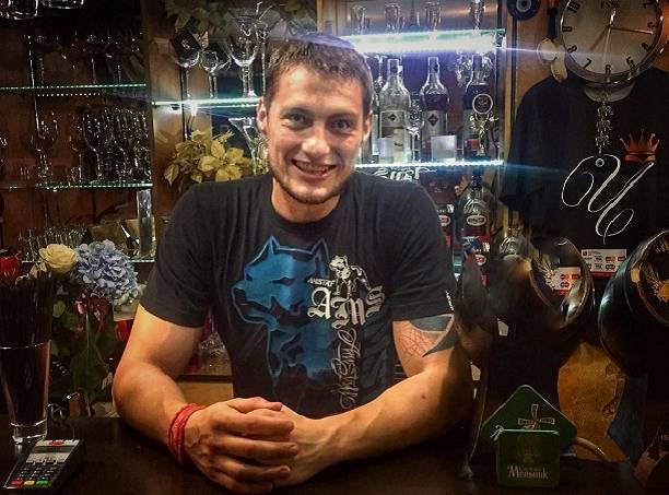 Поклонники Александра Задойнова не довольны его выбором новой дамы сердца Поклонники Александра Задойнова не довольны его выбором новой дамы сердца