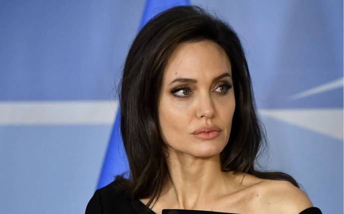 Почему Анджелина Джоли недовольна решением суда