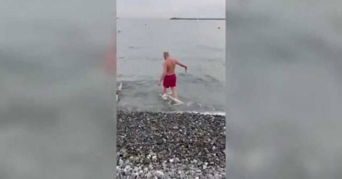 Пропавший в море Константин Легостаев найден, но возникают вопросы и подозрения Пропавший в море Константин Легостаев найден, но возникают вопросы и подозрения