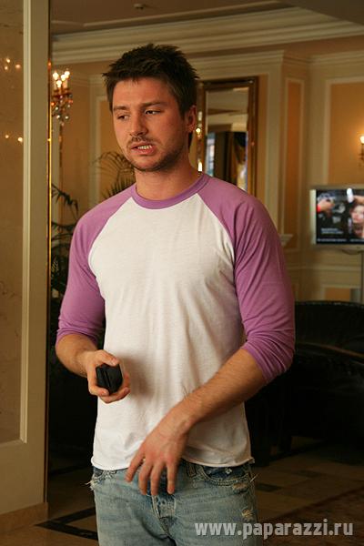 Сергей Лазарев в гостиннице Эмеральд (Питер)