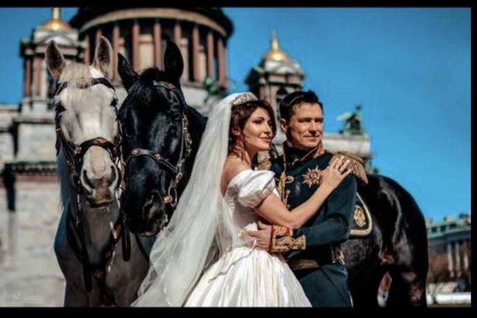 Лысый, беззубый, в одной и той же майке: Анастасия Макеева рассказала, каким был ее многодетный муж строитель Роман Лысый, беззубый, в одной и той же майке: Анастасия Макеева рассказала, каким был ее многодетный муж строитель Роман
