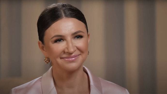 «Важен каждый рубль»: задолжавшая крупную сумму налогов Елена Блиновская снова вышла на связь с подписчиками «Важен каждый рубль»: задолжавшая крупную сумму налогов Елена Блиновская снова вышла на связь с подписчиками
