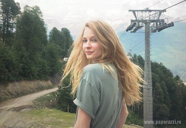 Светлана Ходченкова пришла на вечеринку ММКФ с будущим мужем Светлана Ходченкова пришла на вечеринку ММКФ с будущим мужем