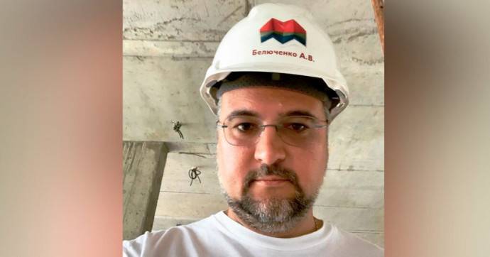 «Странное пятно на лбу»: экс-директор департамента Мистроя РФ Андрей Белюченко обнаружен мёртвым «Странное пятно на лбу»: экс-директор департамента Мистроя РФ Андрей Белюченко обнаружен мёртвым