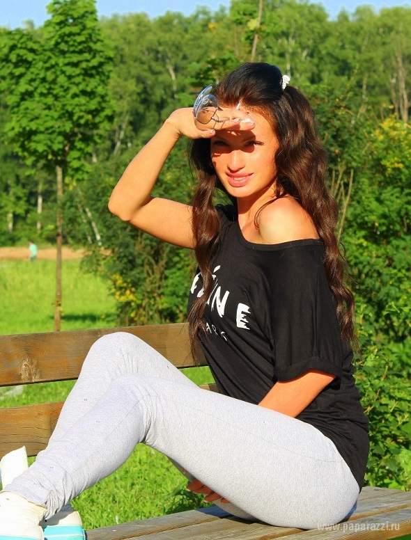 Евгения Феофилактова-Гусева опубликовала новые фото сына и мужа Евгения Феофилактова-Гусева опубликовала новые фото сына и мужа