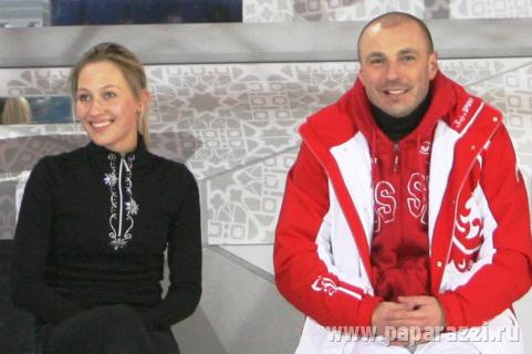 Александр Жулин быстро нашел замену жене Александр Жулин быстро нашел замену жене