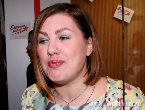 Ева Польна после развода вернулась к тусовочной жизни Ева Польна после развода вернулась к тусовочной жизни
