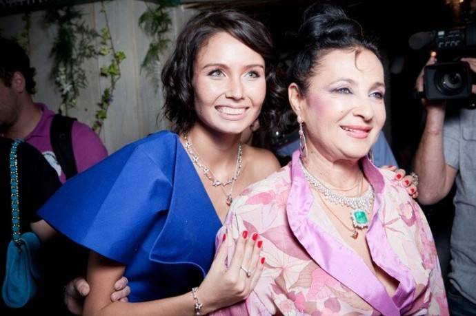 «Слабачка»: Ирина Винер высказалась о провале карьеры Ляйсан Утяшевой «Слабачка»: Ирина Винер высказалась о провале карьеры Ляйсан Утяшевой