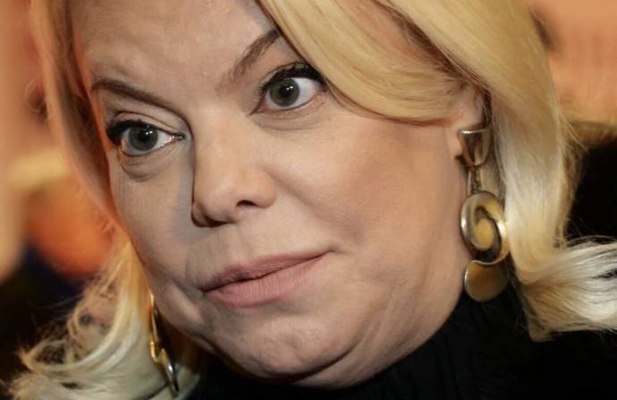 «Я в бешенстве!»: после критики сбежавших из страны знаменитостей, актрисе Яне Поплавской собираются подложить большую свинью