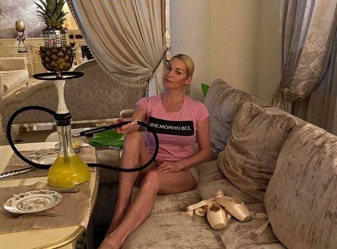«Меня баловали»: Анастасия Волочкова рассказала об опыте секса за деньги «Меня баловали»: Анастасия Волочкова рассказала об опыте секса за деньги