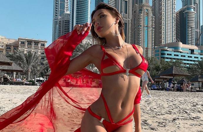 Российская модель Анастасия Сорокина впервые рассказала о булимии