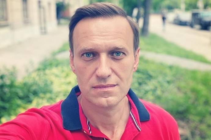 У Алексея Навального начался отек мозга