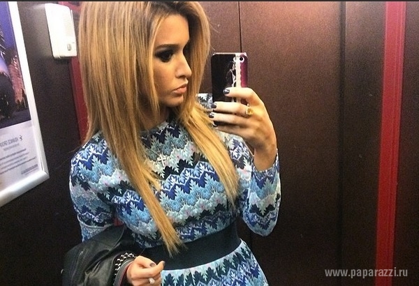 Ксения Бородина решила стать модельером Ксения Бородина решила стать модельером