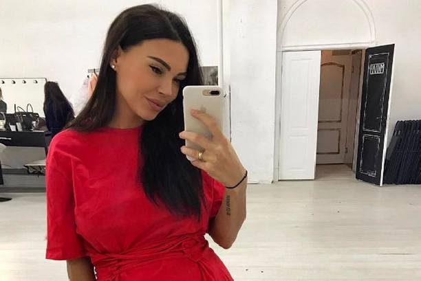 Оксана Самойлова продемонстрировала фигуру после родов Оксана Самойлова продемонстрировала фигуру после родов
