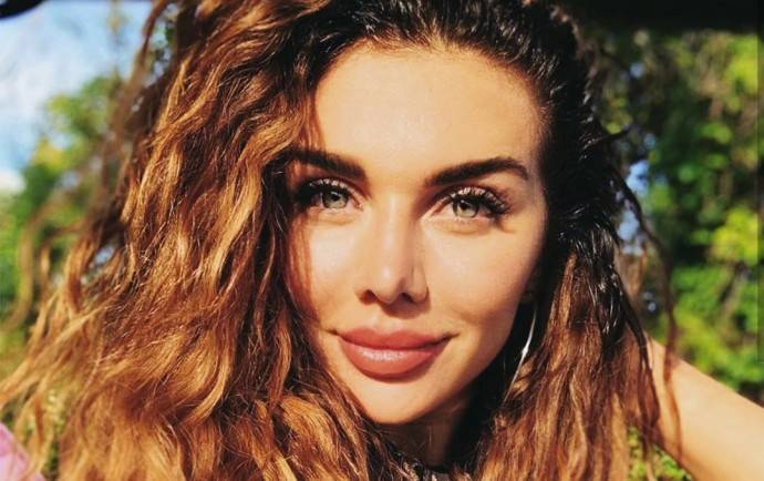 Анна Седокова пожалела о романе с мужчиной, который был на 10 лет старше Анна Седокова пожалела о романе с мужчиной, который был на 10 лет старше