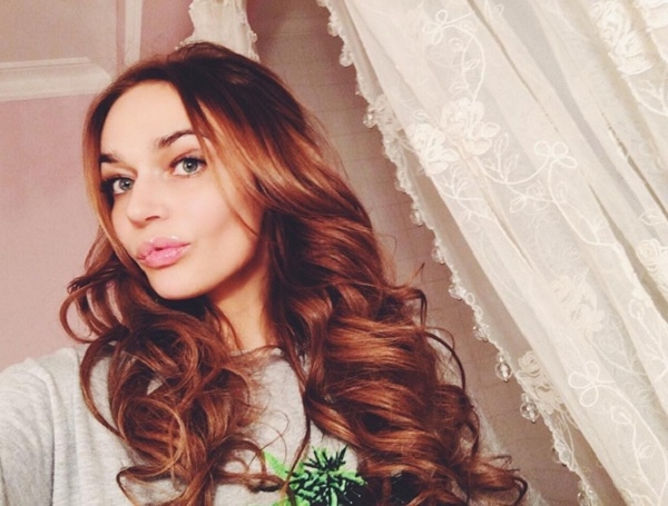 Алена Водонаева шокировала поклонников, показав беременный живот