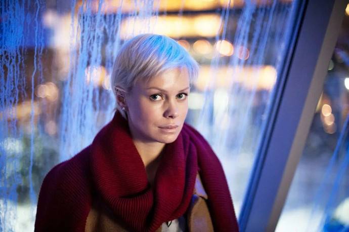 36-летняя «Доярка из Хацапетовки» Евгения Осипова показала своего 18-летнего возлюбленного 36-летняя «Доярка из Хацапетовки» Евгения Осипова показала своего 18-летнего возлюбленного