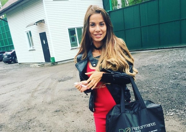 Саша Гозиас снова стала одиночкой
Саша Гозиас снова стала одиночкой