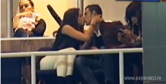 Криштиану Роналду и Ирина Шейк целовались весь матч (ВИДЕО)