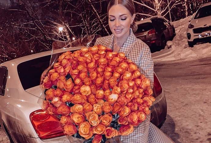 Евгения Феофилактова намекнула на скорую свадьбу Евгения Феофилактова намекнула на скорую свадьбу