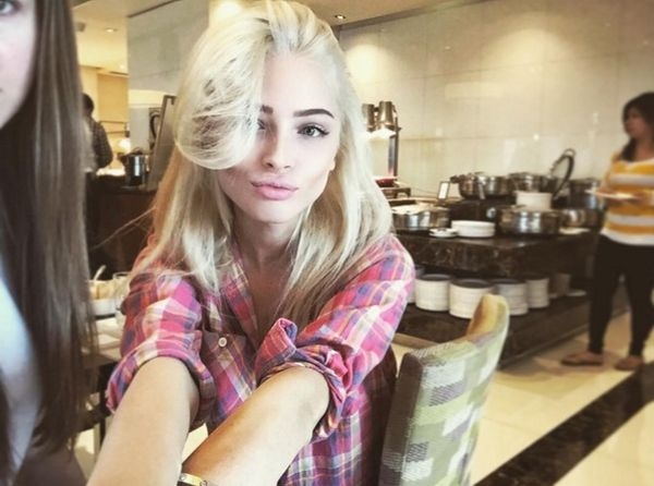 Алена Шишкова поразила поклонников откровенным нарядом Алена Шишкова поразила поклонников откровенным нарядом